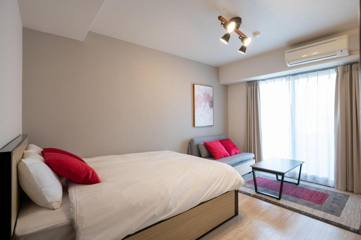 Best Residence Kujo Осака Экстерьер фото